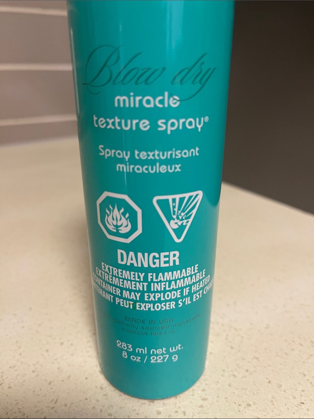 Miracle Texture Spray - Picture 2 of 4